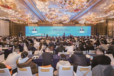 构建AI赋能体系，青企出海开启新的叙事